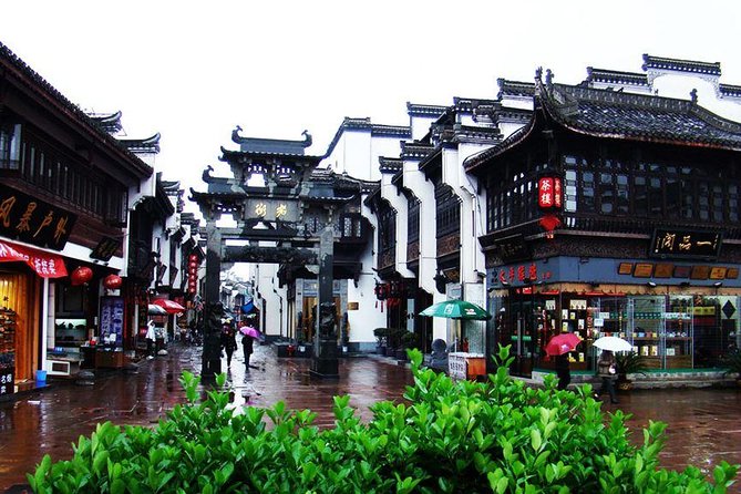 Private 2 Days Tour to Visit Huangshan Mountain and Hongcun Village - Frequently Asked Questions