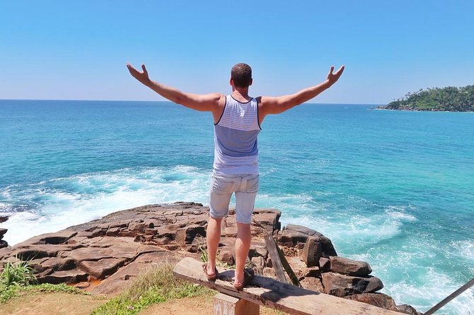 Private Arrival Transfer : Airport (CMB) to Mirissa Hotel - Meeting and Pickup Details