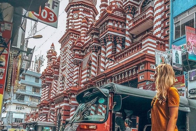 Private Colombo City Tour With Traditional Srilankan Lunch - Inclusions and Meeting Details