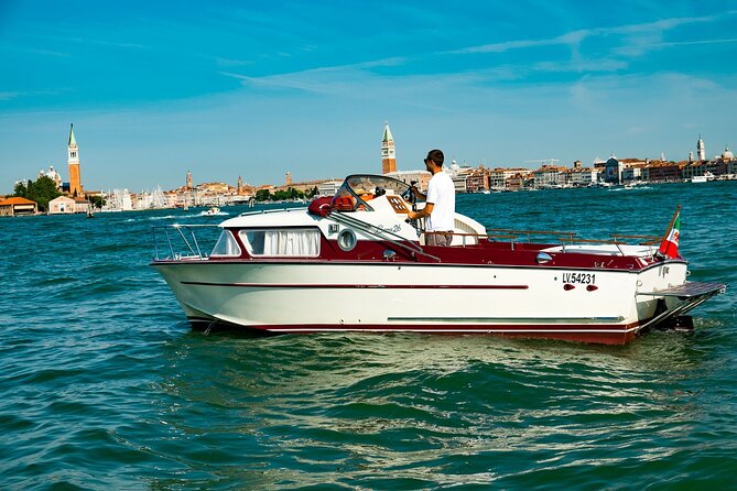 Private Cruise: Sunset Cocktail on Venice Lagoon