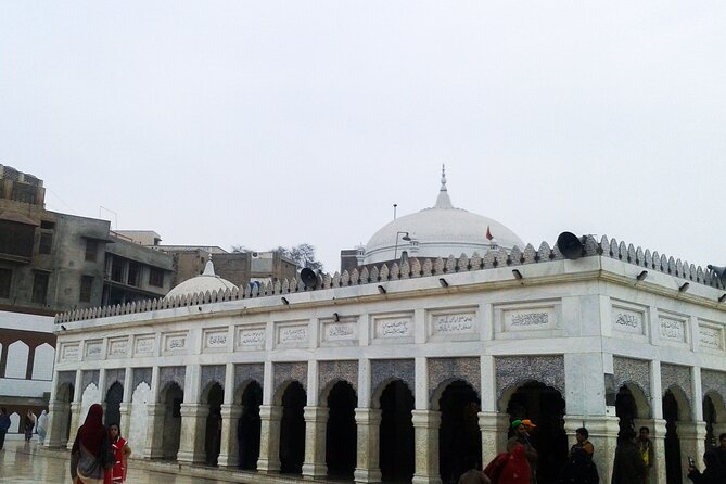 Private Curated Tour Of The Residency In Lucknow