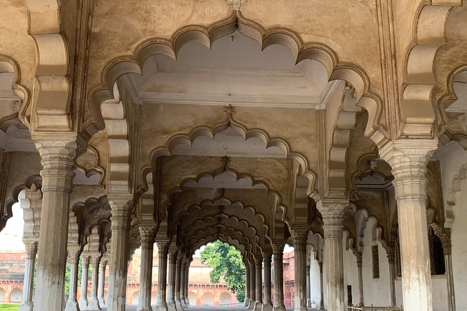 Private Day Tour of Tajmahal and Agra From Banglore With Flight - Pickup Details