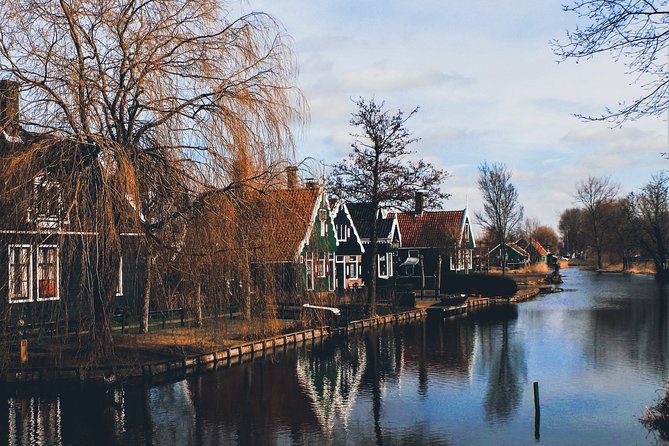 Private Day Trip Tour to Zanse Schans With a Local - The Sum Up