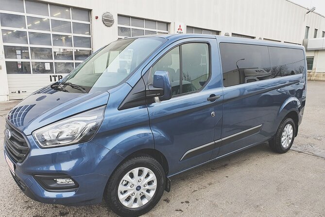 Private Driver to Bucharest From Brasov - Vehicle and Amenities