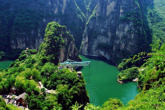 Private Longqingxia Gorge Cruise and Great Wall One Day Tour - Tour Overview