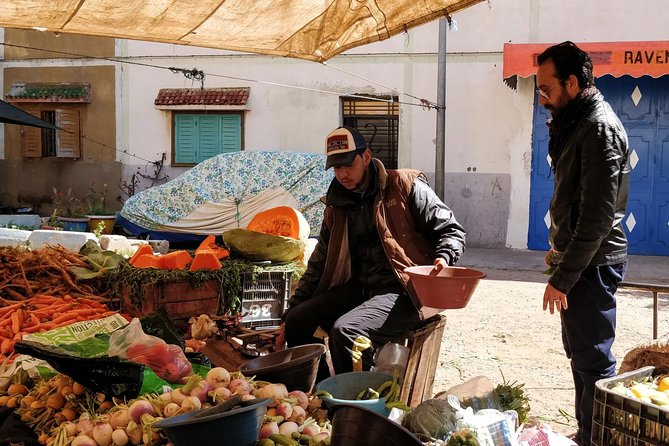 Private Market Tour and Authentic Moroccan Cooking Lesson With a Rabat Local - Cultural Significance of Moroccan Cuisine