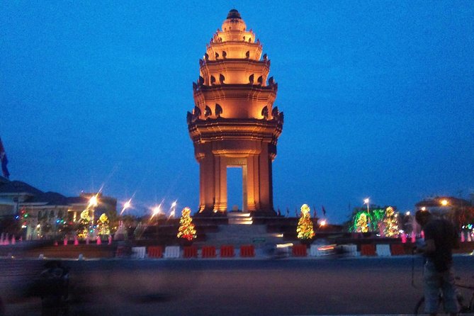 Private One Day Tour in Phnom Penh Capital City - Tickets