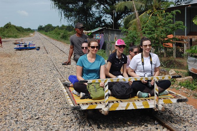 Private Tour to Battam Bang Plus Lunch From Siem Reap - The Sum Up