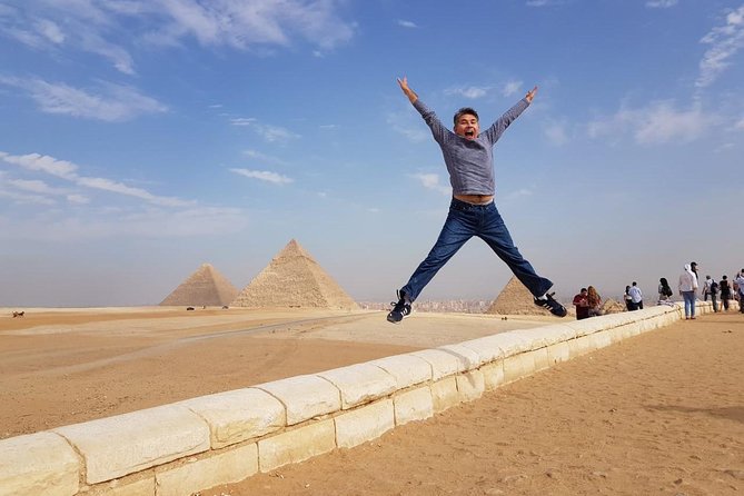Private Tour to Cairo and the Pyramids for Cairo Airport Layover Passengers - Tour Details