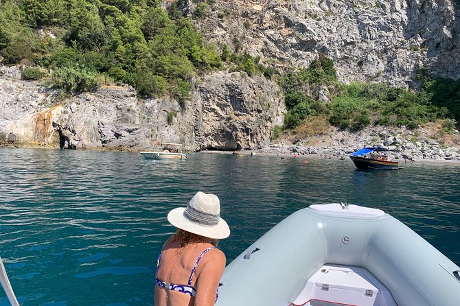 Rent Predator Dinghy 6.80 WITHOUT LICENSE - Pricing and Reservation Information