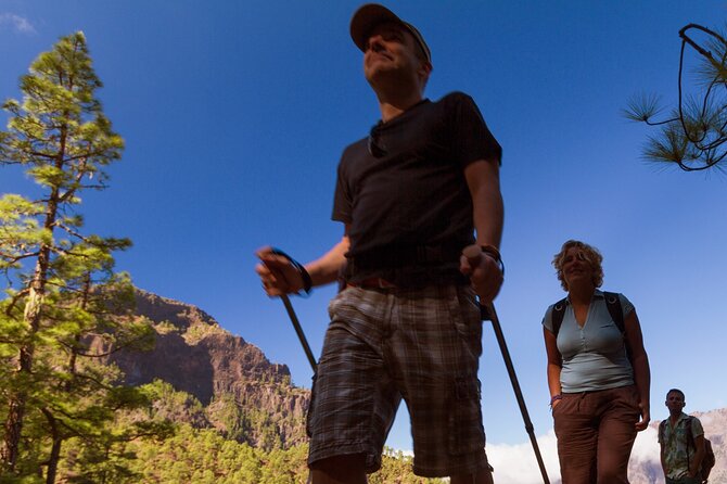 Roundtrip Transfer Caldera De Taburiente and Guaguas Station - Frequently Asked Questions