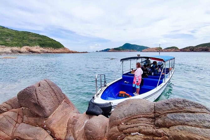 Sai Kung Island Hopping Trip Four Sea Arches in Hong Kong - Activity Information and Requirements