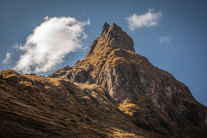 Saturday Hikes (Group Departures) - Pricing and Lowest Price Guarantee