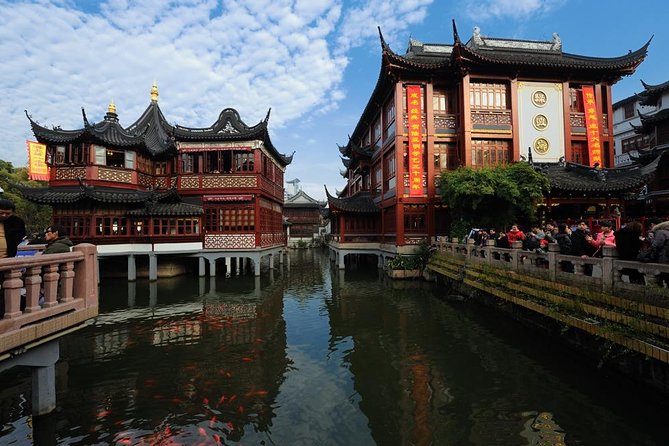 Shanghai Private Tour: Jade Buddha Temple, World Financial Center&Acrobatic Show - Pickup Locations