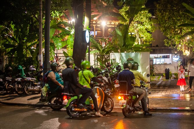 Street Food Tour by Scooter in Siem Reap - Local Cultural Experiences