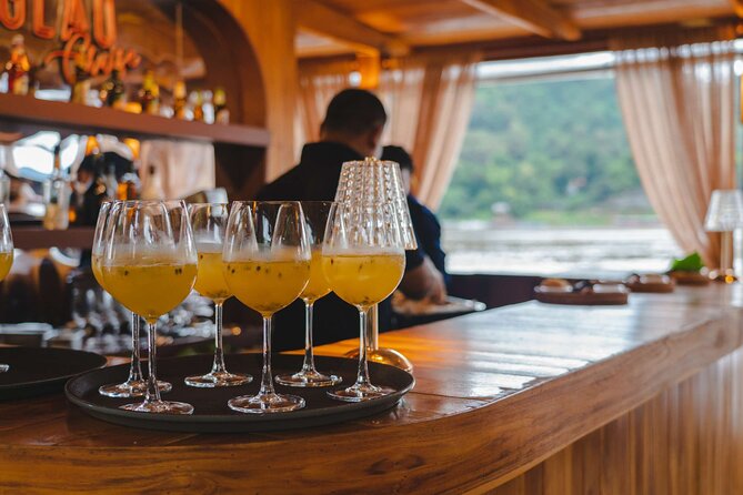 Sunset Cruise in Luang Prabang With Live Performance
