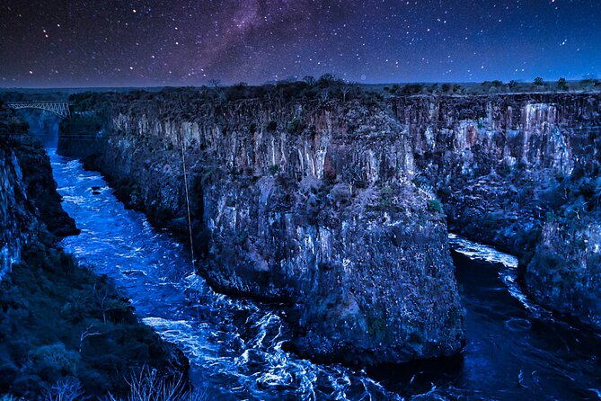 Victoria Falls: Twilight 4x4 Safari - Tour Overview