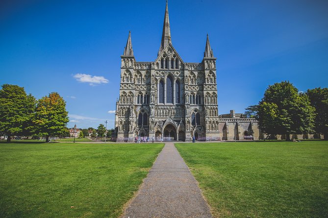 Winchester, Stonehenge & Salisbury Independent Full Day Private Tour - Tour Inclusions