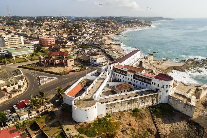 A Day Tour to the Cape Coast Castle and Kakum National Pack
