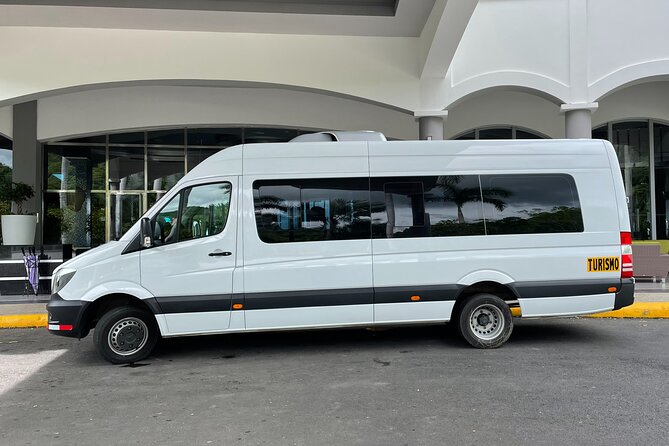 Airport Shuttle Transfer to Andaz Peninsula Papagayo