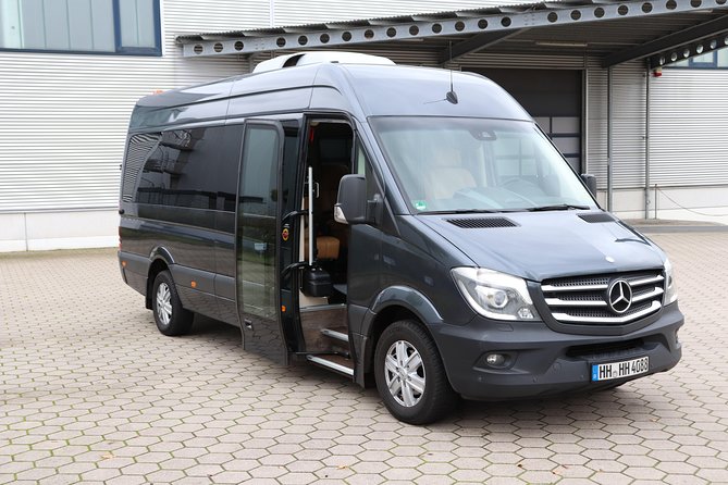 Airport Transfer Luxury Van 8-seater - Good To Know