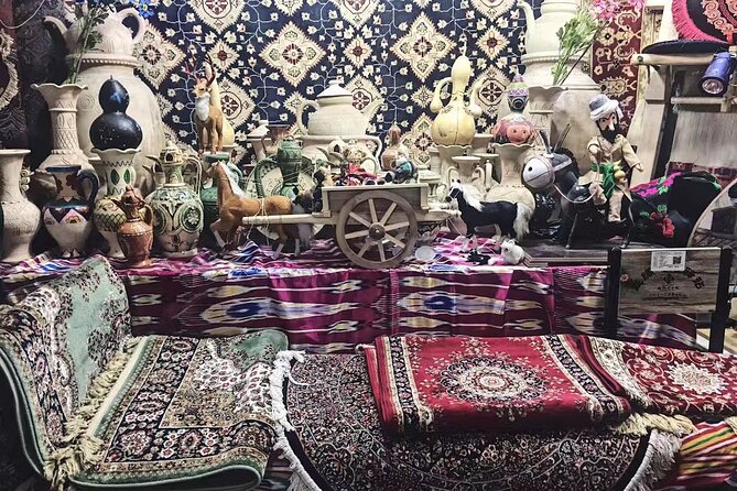 All Inclusive Private Urumqi Day Tour Including Erdaoqiao Market - Good To Know