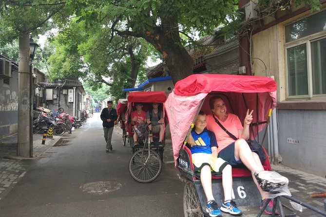 All-Inclusive Tour: Mutianyu Great Wall & Hutong Rickshaw Tour With Local Lunch - Tour Inclusions