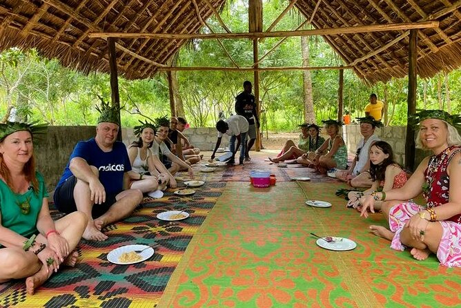 An Romantic Cooking Lesson + Spice Farm Tour - Good To Know