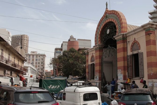 Architectural Circuit in the Plateau (Dakar) - Good To Know