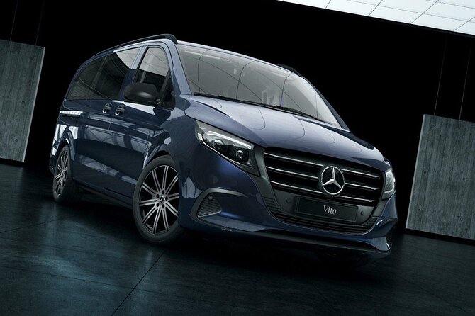 Arrival Private Transfer Santiago De Compostela Airport to City Center by Minivan - Good To Know