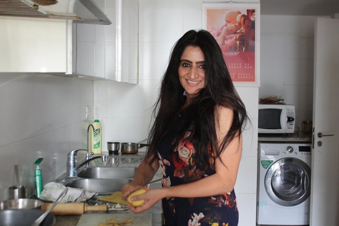 Authentic Indian Cooking Class With Aditti in Her Gurgaon Home - Good To Know