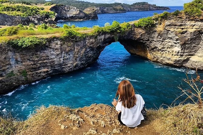 Bali Nusa Penida Tour and Beach Club Watersports Package