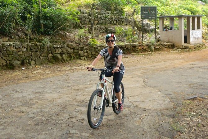 Belilena Cave Cycling Tour From Kitulgala