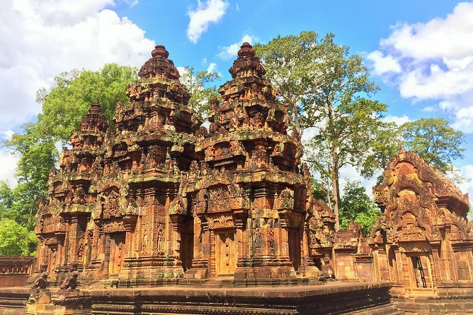 Bonteay Srie, Pre Rup,Ta Som Join-In Tour by Minibus - Good To Know
