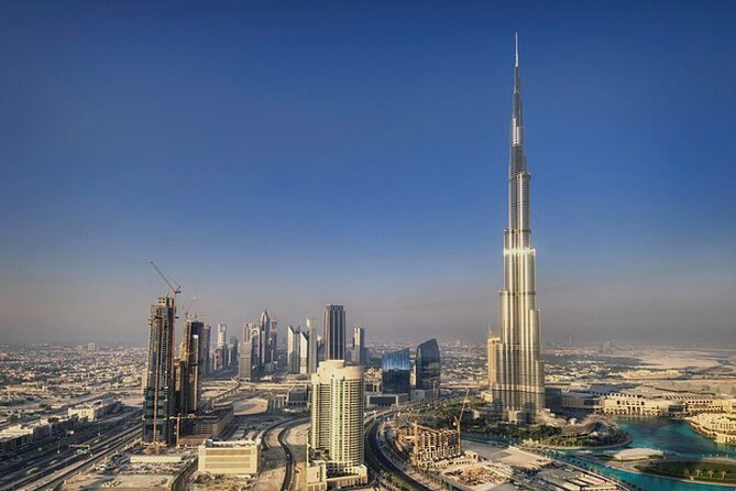 Burj Khalifa Ticket With the Cafe Treat