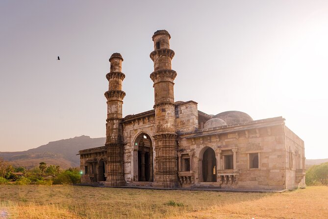 Champaner-Pavagadh Archaeological Park Day Trip (Guided Car Tour From Ahmedabad) - Good To Know