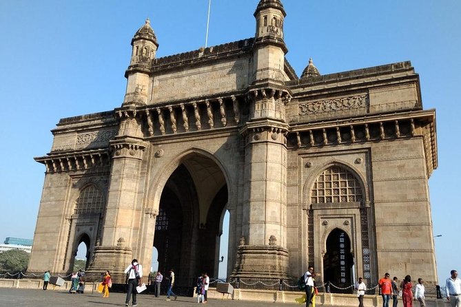 Cochin &Mumbai Multiport Group Tour:Kerala Backwater Houseboat &Mumbai City Tour