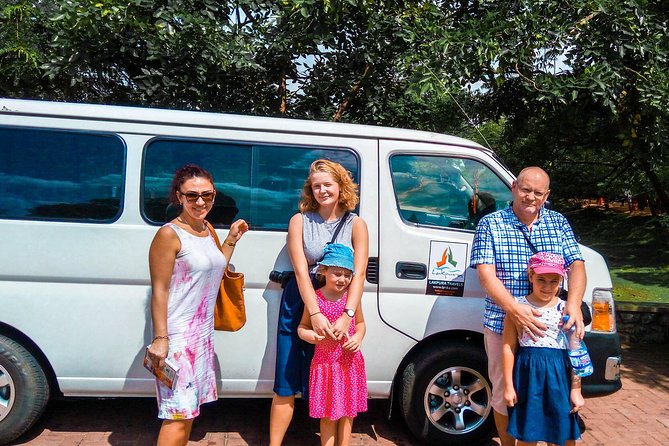 Colombo Airport (CMB) to Peradeniya City Private Transfer - Good To Know