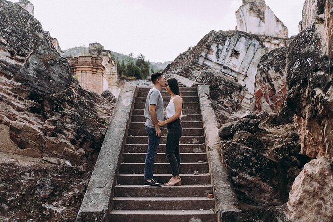 Couples Photoshoot Around Antigua Guatemala - Good To Know