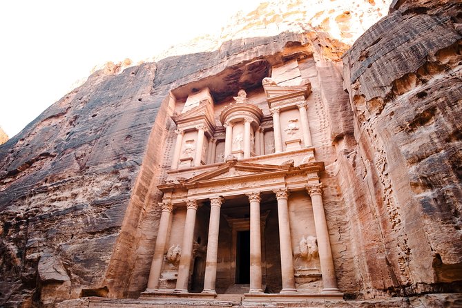 Cruise Ship Traveler | Petra and Wadi Rum | The Jordanian Mappers - Good To Know