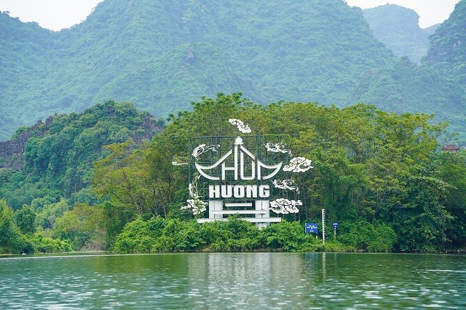 Day-tour to the Perfume Pagoda - Good To Know