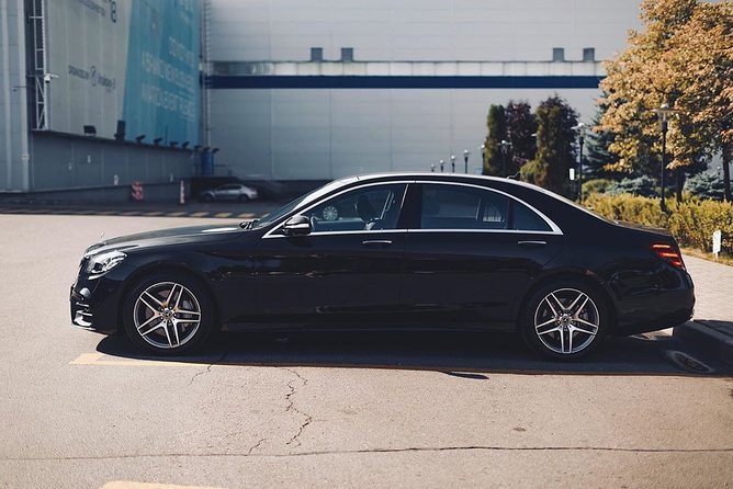 Departure Private Transfers : Santiago to Santiago Airport SCL in Business Car - Good To Know