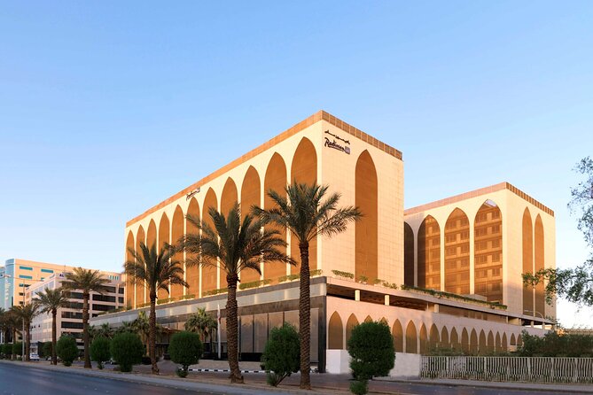 Departure Transfer: Riyadh to Riyadh Airport RUH by Luxury SUV - Good To Know