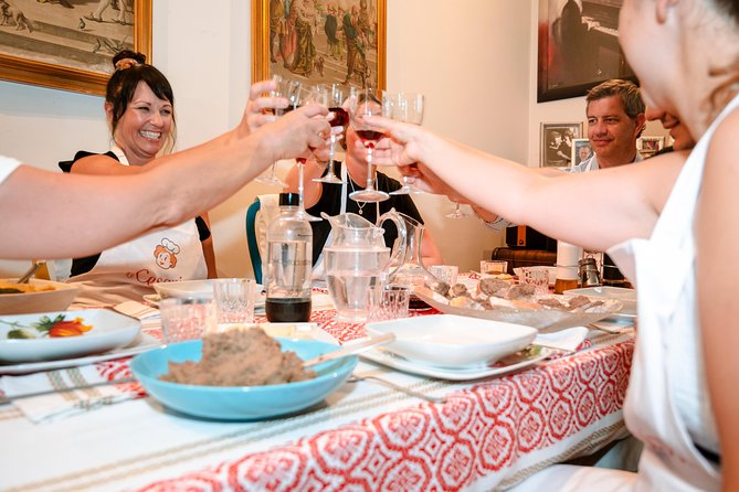Dining Experience at a Locals Home in Cernusco Sul Naviglio With Show Cooking - Good To Know