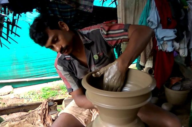 Ethnic Villages & Kochi Backwater Experience on Women Empowerment - Good To Know