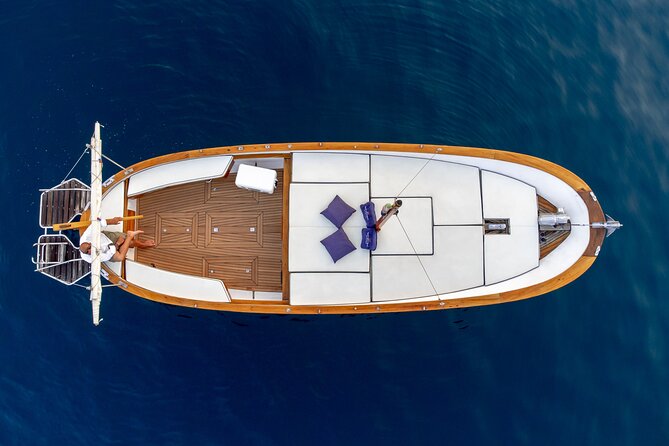 Exclusive Boat Tour of the Amalfi Coast From Amalfi - Good To Know