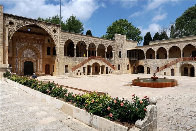 Full-Day Private Tour to Beiteddine, Deir El Qamar and Moussa Castle - Good To Know