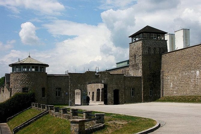 Full-Day Private Trip From Prague to Mauthausen Concentration Camp Memorial - Good To Know