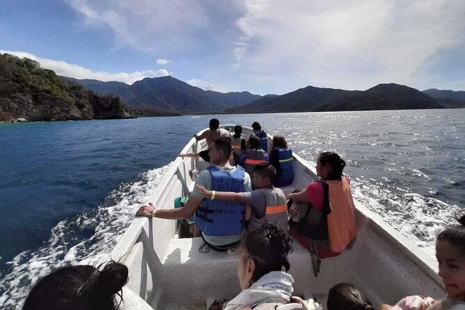 Full Day Tour Santa Marta and Barranquilla From Cartagena - Good To Know