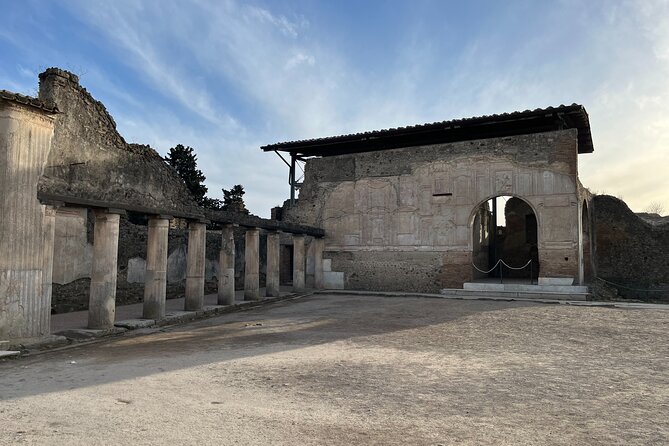 Full Day Tour to Pompeii, Vesuvius and Herculaneum - Pickup and Logistics